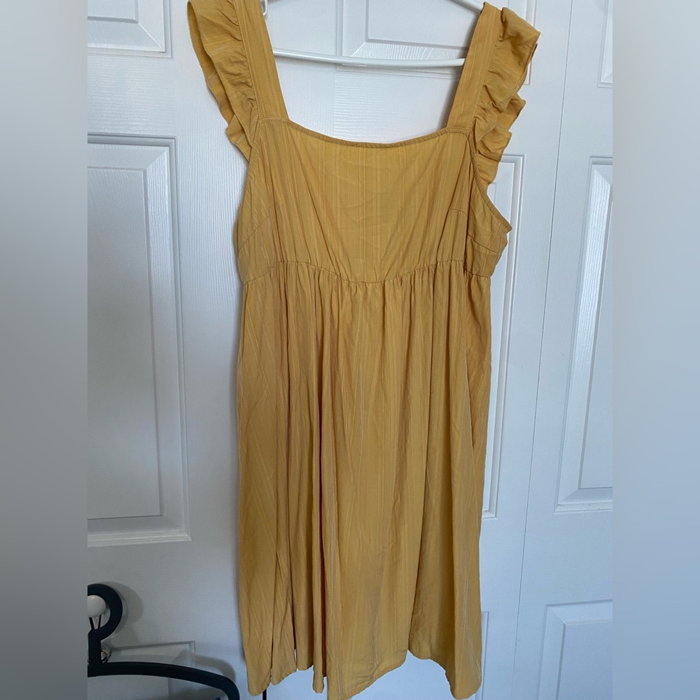 Yellow dress